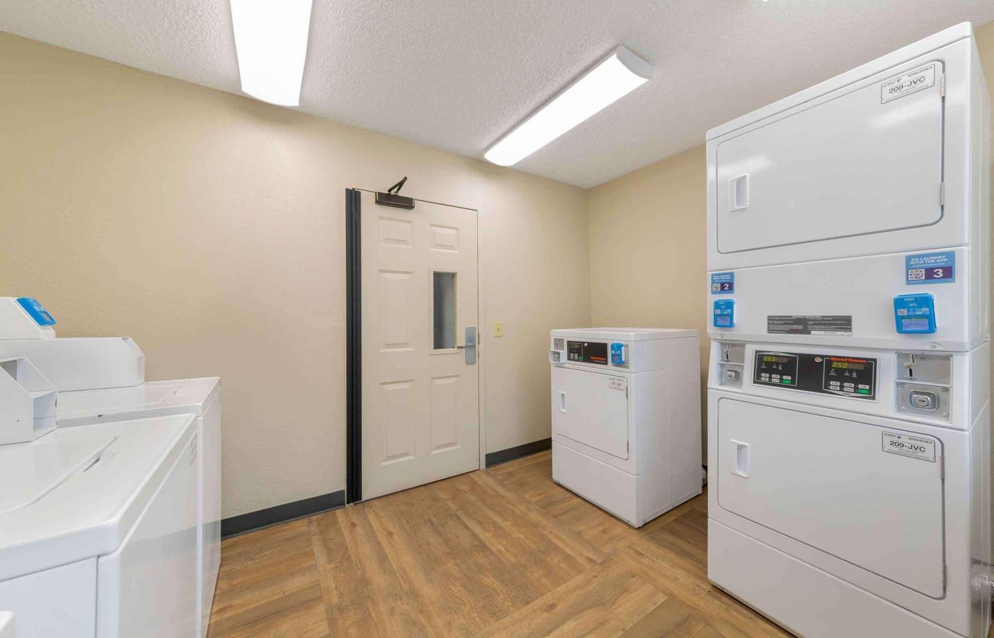 Extended Stay America Premier Suites - Miami - Airport - Miami Springs Eksteriør billede